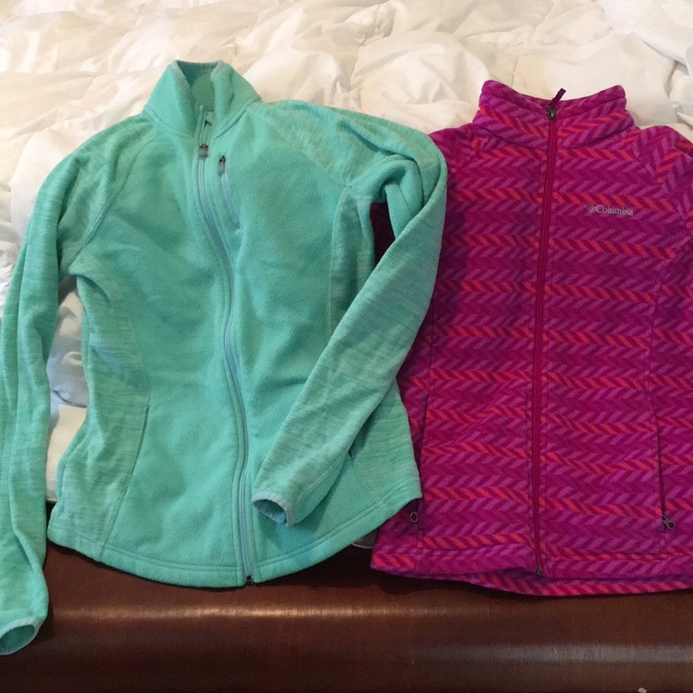 2 long sleeve sweaters